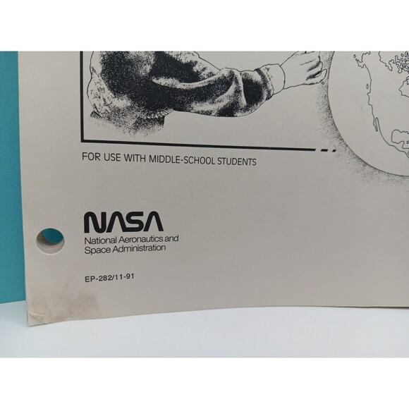 NASA Discovery Educational Book K-3 Homeschool Science PED-105 & Atlas 1 Guide - Picture 2 of 11